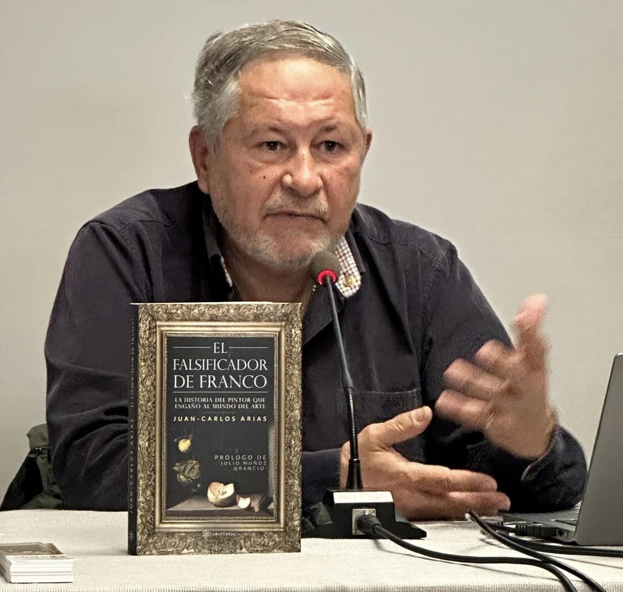 Juan-Carlos Arias – El falsificador de Franco: La historia del pintor que engañó al mundo del arte